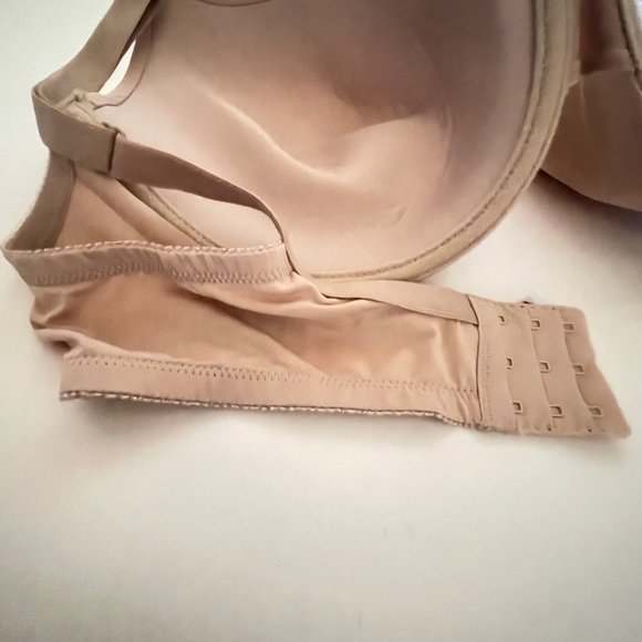 Fruit Of The Loom Ladies Style FT083 Beige Polyester Underwire Bra SZ 44D - Picture 8 of 10